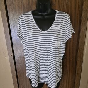 LOFT Monochrome Striped V-Neck Tee